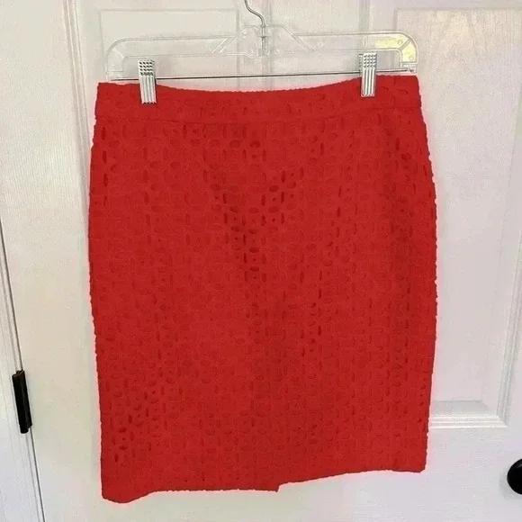J. Crew Chili Red Eyelet No. 2 Pencil Skirt size 4 - Picture 2 of 4